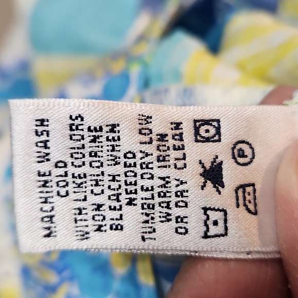 Lilly Pulitzer Blue Patchwork Shorts - Picture 5 of 5